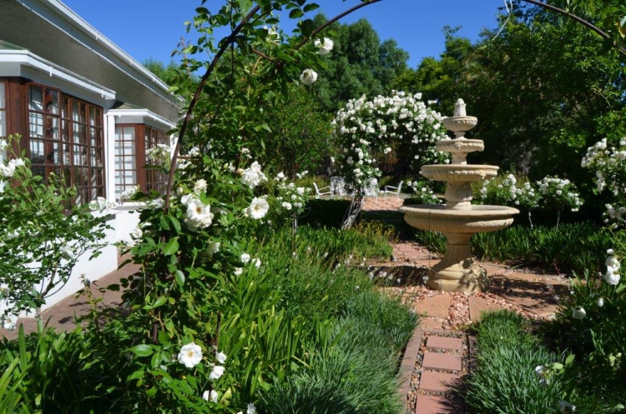 5 Bedroom Property for Sale in Waverley Free State